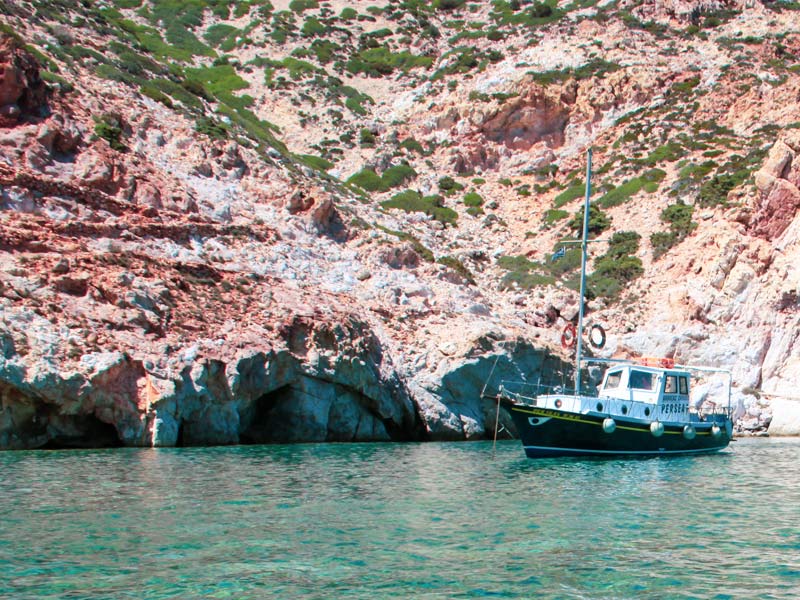 Kimolos boat tour